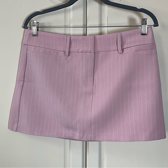 NWT ASTR The Label Women's Milani Tailored Skirt Pink Stripe Preppy Size Medium - Picture 2 of 6